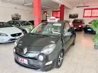 Usado Renault Twingo Night&Day 75 CV (55 kW) 2014 Negro Utilitario