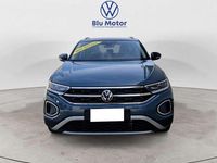 Usata VW T-Roc Style 116 CV (85 kW) 2025 Petroleum blue metallizzato ne SUV