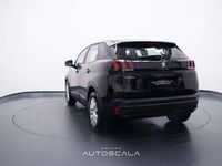 Usata Peugeot 3008 Active 131 CV (96 kW) 2022 Nero perla SUV