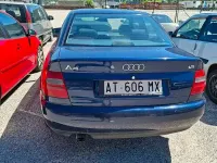 Usata Audi A4 125 CV (91 kW) 1997 Blu Berlina