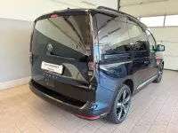 Usata VW Caddy Move 122 CV (89 kW) 2021 Nero Monovolume