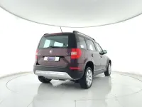 Usata Skoda Yeti Elegance 140 CV (102 kW) 2014 Prugna SUV