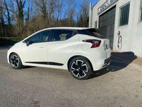Usata Nissan Micra 92 CV (67 kW) 2022 B/color bianco/nero Utilitaria