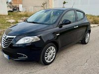Usata Lancia Ypsilon 69 CV (50 kW) 2015 Utilitaria