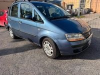 Usata Fiat Idea Emotion 70 CV (51 kW) 2004 Blu Monovolume