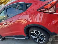 Usata Honda HR-V Executive 130 CV (95 kW) 2017 Rosso SUV