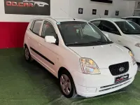 Usata Kia Picanto 61 CV (44 kW) 2007 Bianco Utilitaria