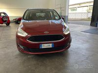 Usata Ford C-MAX Titanium 120 CV (88 kW) 2015 Rosso Monovolume