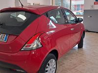 Usata Lancia Ypsilon 85 CV (62 kW) 2015 Rosso Utilitaria