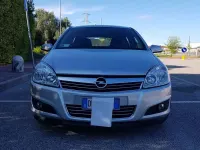 Usata Opel Astra Cosmo 116 CV (85 kW) 2008 Argento Berlina