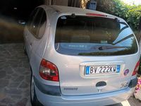 Usata Renault Scénic 102 CV (75 kW) 2001 Grigio Monovolume