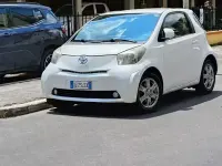 Usata Toyota iQ 68 CV (50 kW) 2010 Bianco Utilitaria