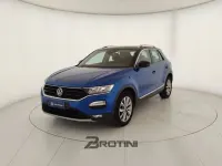 Usata VW T-Roc Style 110 CV (80 kW) 2022 Blu metallizzato SUV