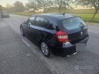 Usata BMW 118 Efficient Dynamics 122 CV (89 kW) 2006 Blu Utilitaria