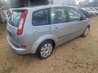 Usado Ford Focus 115 HP (84 kW) 2003 Cinzento Sedan