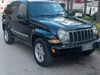 Usata Jeep Cherokee Limited 163 CV (119 kW) 2008 Nero SUV