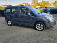 Begagnad Peugeot Partner Tepee Outdoor 92 HK (67 kW) 2013 Blå Minibuss