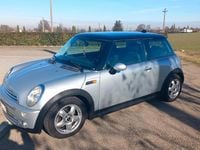 Begagnad Mini One D 75 HK (55 kW) 2004 Grå Halvkombi