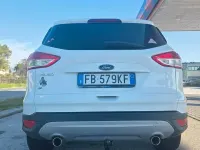 Gebraucht Ford Kuga Titanium 163 PS (119 kW) 2016 Weiß SUV