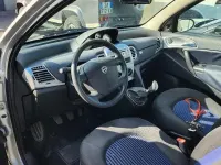 Usata Lancia Ypsilon 60 CV (44 kW) 2008 Grigio Utilitaria