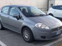 Usata Fiat Grande Punto Dynamic 90 CV (66 kW) 2009 Grigio Utilitaria