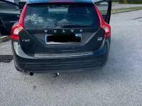 Usata Volvo V60 120 CV (88 kW) 2016 Nero Station wagon