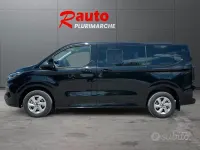 Usata Ford Transit Custom Titanium 151 CV (111 kW) 2025 Nero Monovolume