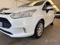 Begagnad Ford B-MAX Titanium 95 HK (69 kW) 2013 Vit Minibuss