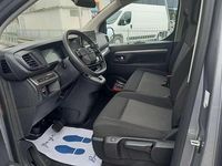 Usata Opel Zafira Life 179 CV (131 kW) 2024 Argento Monovolume