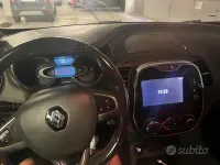 Usata Renault Captur 90 CV (66 kW) 2016 Grigio SUV