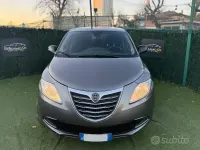 Usata Lancia Ypsilon 69 CV (50 kW) 2013 Grigio Utilitaria
