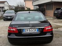 Usata Mercedes E250 Avantgarde 203 CV (149 kW) 2011 Nero Berlina