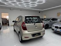 Usata Hyundai i10 Premium 84 CV (61 kW) 2012 Beige Utilitaria