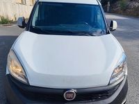 Usata Fiat Doblò 120 CV (88 kW) 2016 Bianco Monovolume