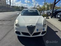 Usata Alfa Romeo Giulietta Progression 120 CV (88 kW) 2012 Bianco Utilitaria