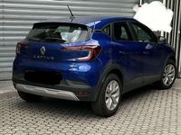 Usata Renault Captur Equilibre 101 CV (74 kW) 2023 Blu/azzurro SUV