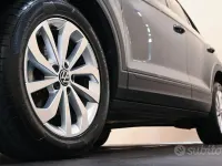 Usata VW T-Roc Life 110 CV (80 kW) 2023 Grigio SUV