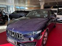 Usata Maserati Levante GranLusso 275 CV (202 kW) 2017 Blu SUV