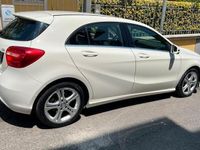 Usata Mercedes A180 109 CV (80 kW) 2015 Bianco Utilitaria
