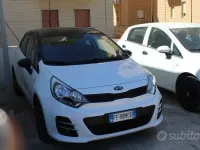 Usata Kia Rio 75 CV (55 kW) 2016 Grigio Utilitaria