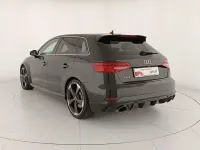 Usata Audi RS3 Sportback Comfort 400 CV (294 kW) 2020 Nero mythos metallizzato Utilitaria
