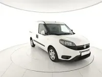 Usata Fiat Doblò 105 CV (77 kW) 2023 Bianco Monovolume