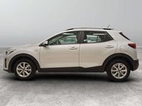 Usata Kia Stonic Style 97 CV (71 kW) 2020 Argento SUV