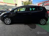 Usata Opel Meriva 95 CV (69 kW) 2011 Nero Monovolume
