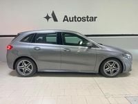 Usata Mercedes B200 Premium 150 CV (110 kW) 2019 Grigio Monovolume