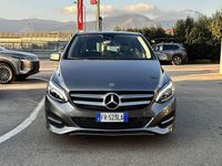 Usata Mercedes B180 Premium 109 CV (80 kW) 2018 Antracite Monovolume