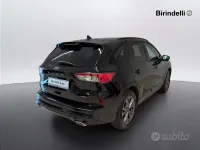 Usata Ford Kuga 152 CV (111 kW) 2021 Nero SUV