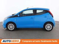 Usata Toyota Aygo X-play 72 CV (52 kW) 2019 Blu Utilitaria