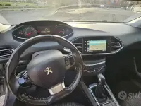 Usata Peugeot 308 SW 120 CV (88 kW) 2015 Station wagon