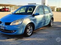 Usata Renault Scénic II 130 CV (95 kW) 2008 Blu Monovolume